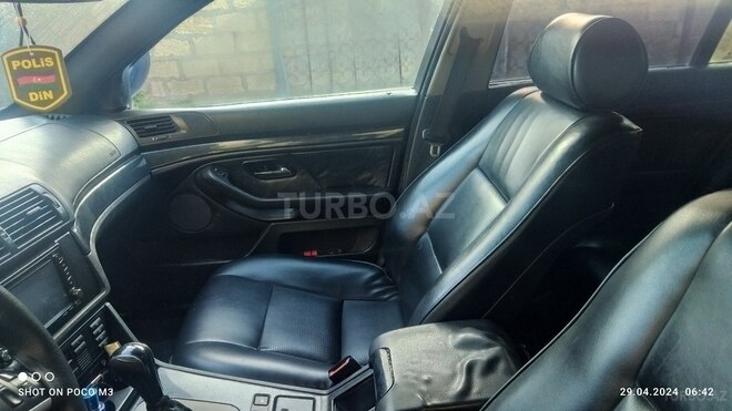 BMW 528 1997, 433,455 km - 2.8 л - Bakı