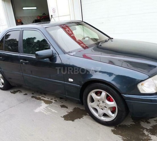 Mercedes C 200 1996, 397,147 km - 2.0 л - Naftalan
