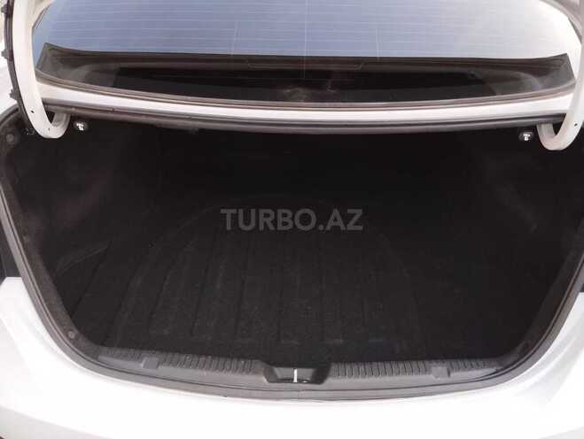 Hyundai Elantra 2015, 160,000 km - 1.8 l - Bakı
