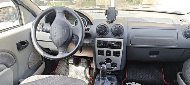 Dacia Logan 2008, 246,000 km - 1.6 l - Bakı