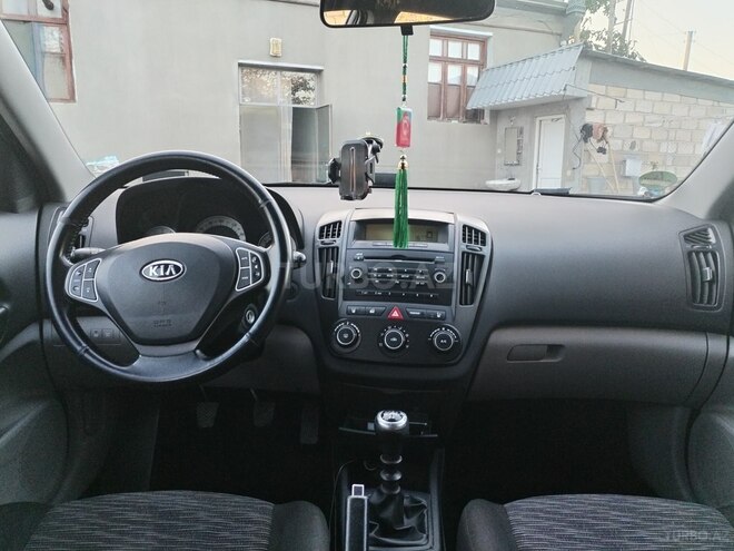 Kia Ceed 2008, 260,000 km - 1.4 л - Ağcabədi