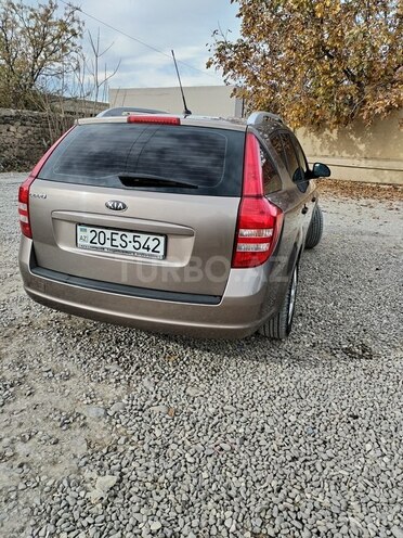 Kia Ceed 2008, 260,000 km - 1.4 л - Ağcabədi