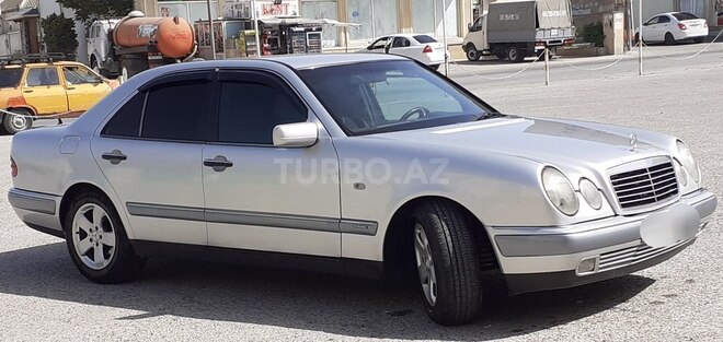 Mercedes E 200 1996, 365,000 km - 2.0 l - Bakı