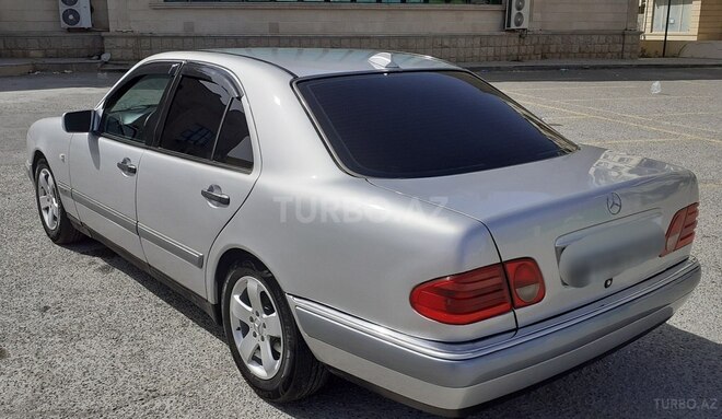 Mercedes E 200 1996, 365,000 km - 2.0 l - Bakı