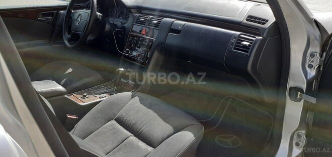 Mercedes E 200 1996, 365,000 km - 2.0 l - Bakı