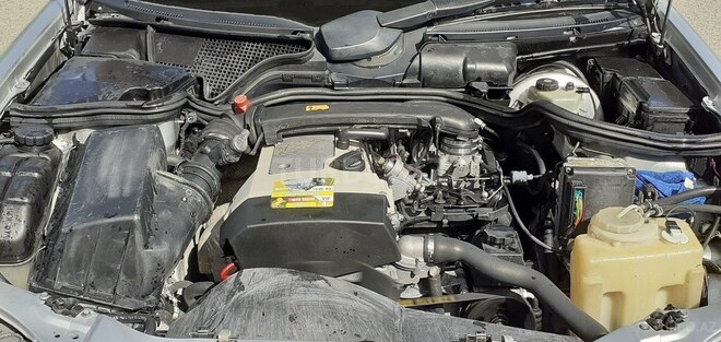 Mercedes E 200 1996, 365,000 km - 2.0 l - Bakı