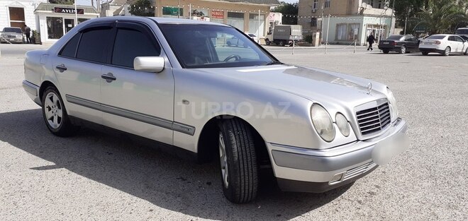 Mercedes E 200 1996, 365,000 km - 2.0 l - Bakı
