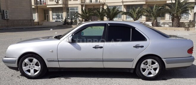 Mercedes E 200 1996, 365,000 km - 2.0 l - Bakı