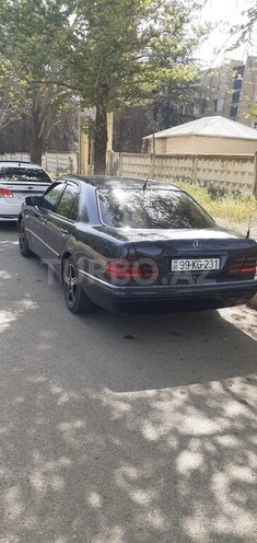 Mercedes E 200 d 1998, 750,000 km - 2.2 л - Goranboy
