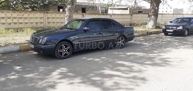 Mercedes E 200 d 1998, 750,000 km - 2.2 л - Goranboy