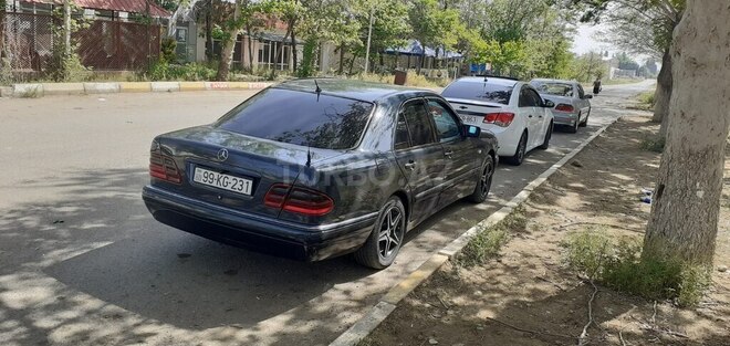 Mercedes E 200 d 1998, 750,000 km - 2.2 л - Goranboy