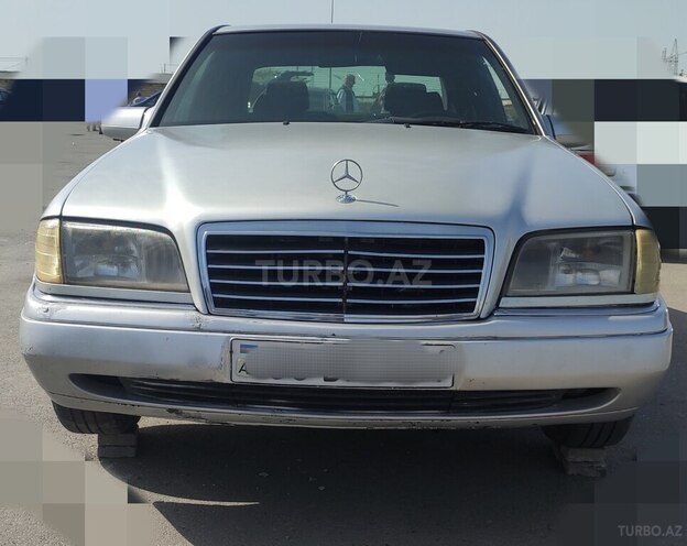 Mercedes C 180 1993, 647,000 km - 1.8 l - Salyan