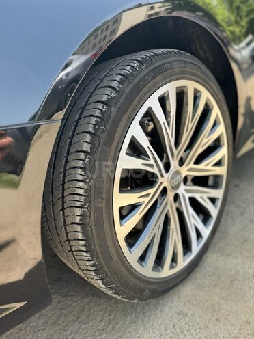 Audi A6 2015, 222,000 km - 2.0 l - Gəncə
