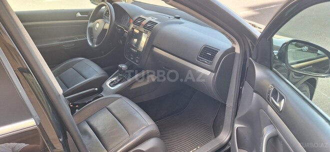 Volkswagen Jetta 2006, 296,345 km - 2.5 l - Bakı