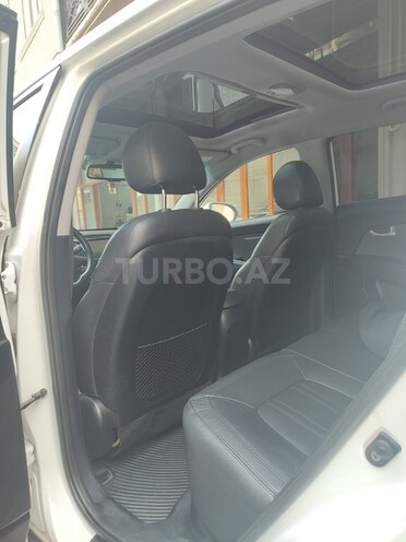 Kia Sportage 2013, 177,000 km - 2.4 l - Bakı