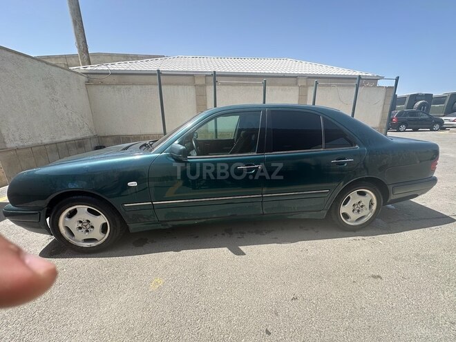 Mercedes E 200 1997, 315,000 km - 2.0 l - Bakı