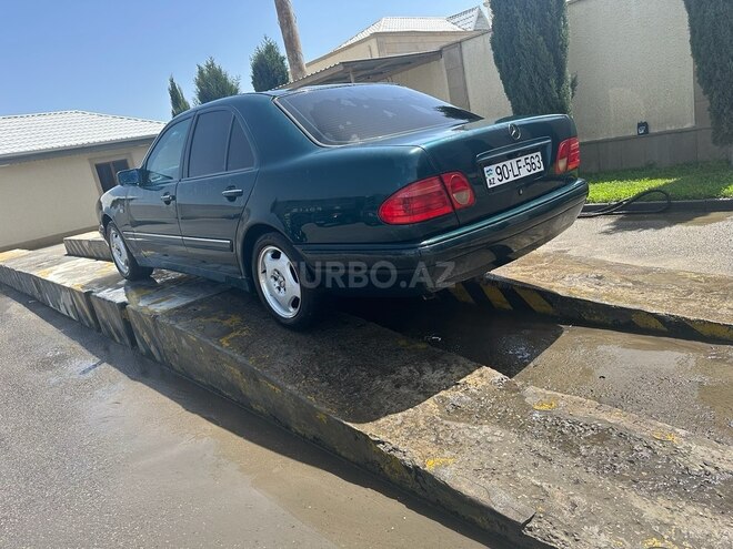 Mercedes E 200 1997, 315,000 km - 2.0 l - Bakı