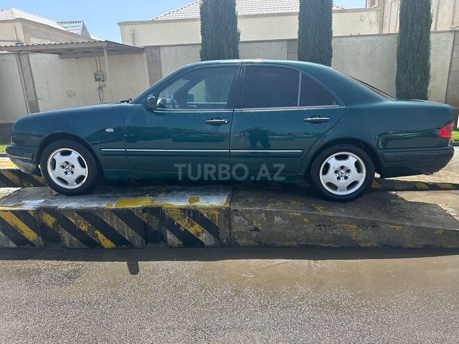 Mercedes E 200 1997, 315,000 km - 2.0 l - Bakı