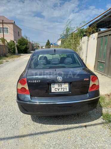 Volkswagen Passat 2004, 335,000 km - 1.8 л - Bakı