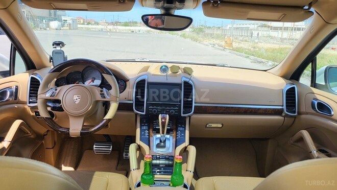 Porsche Cayenne 2011, 150,200 km - 4.8 l - Bakı