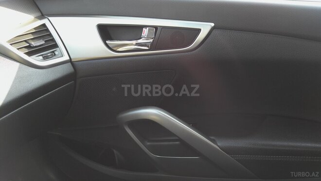 Hyundai Veloster 2011, 154,900 km - 1.6 l - Bakı