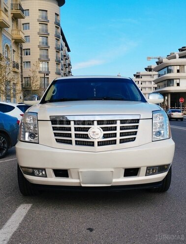 Cadillac Escalade-1