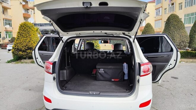 Hyundai Santa Fe 2011, 166,200 km - 2.0 l - Bakı