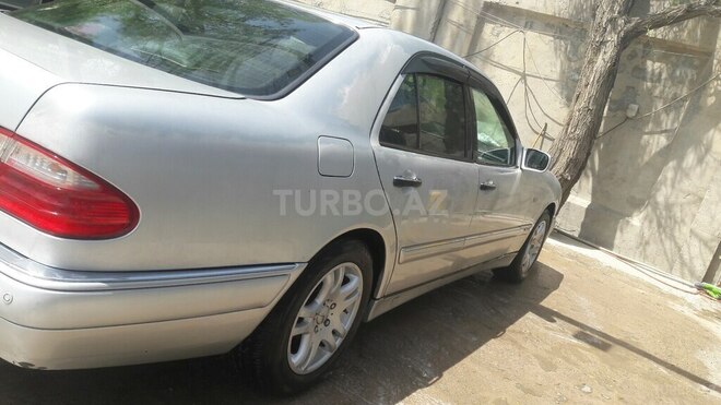 Mercedes E 230 1996, 386,000 km - 2.3 л - Bakı