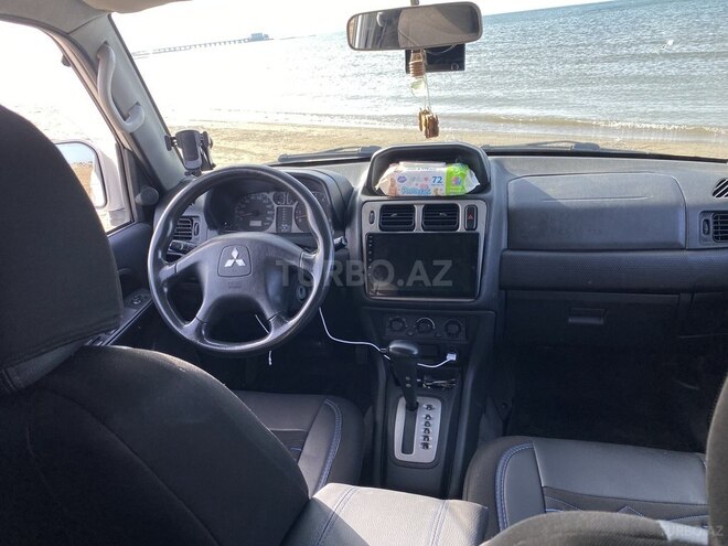 Mitsubishi Pajero io 2000, 320,000 km - 1.8 л - Bakı