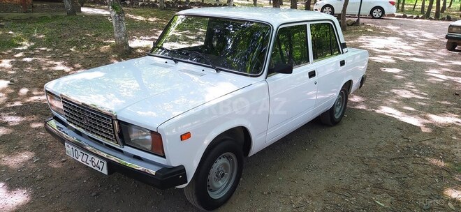 LADA (VAZ) 2107 2009, 189,000 km - 1.6 l - Tovuz