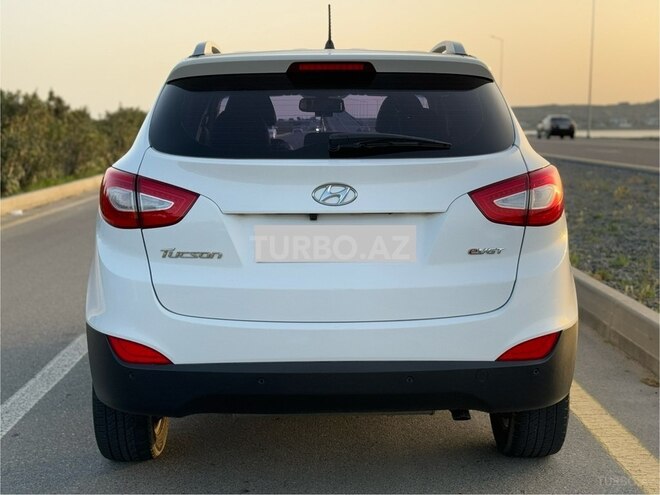 Hyundai ix35 2015, 157,000 km - 2.0 л - Bakı