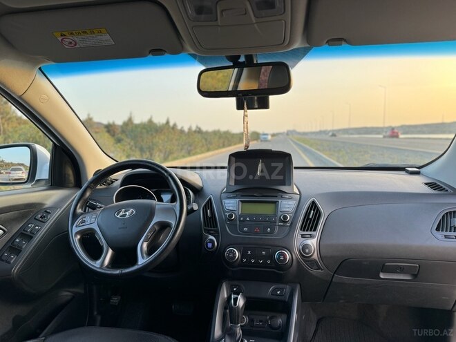 Hyundai ix35 2015, 157,000 km - 2.0 л - Bakı