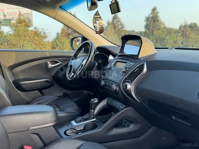 Hyundai ix35 2015, 157,000 km - 2.0 л - Bakı