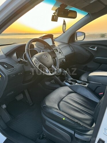Hyundai ix35 2015, 157,000 km - 2.0 л - Bakı