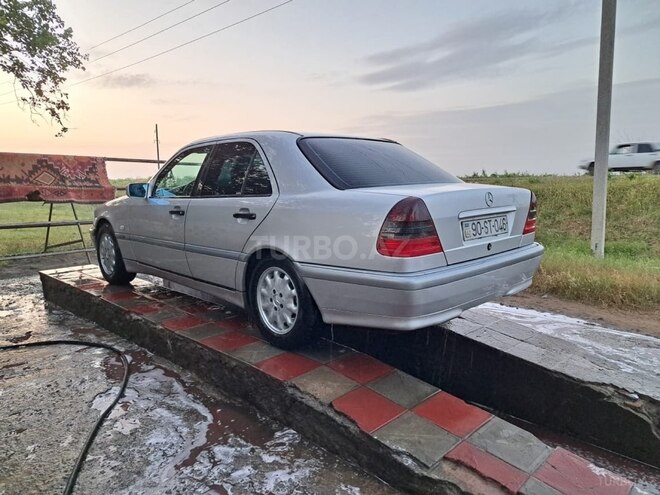 Mercedes A 200 1998, 372,000 km - 2.2 l - Masallı