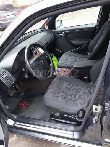 Mercedes C 220 d 1999, 600,000 km - 2.2 l - Bakı