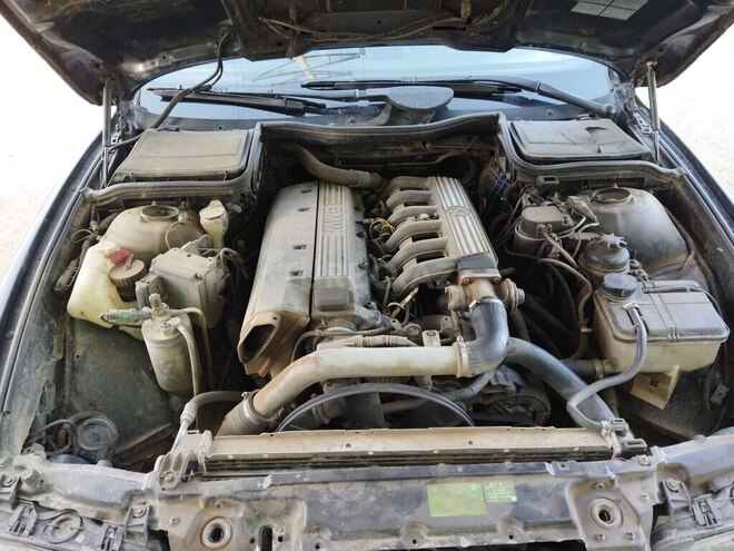 BMW 525 1996, 284,676 km - 2.5 л - Cəlilabad