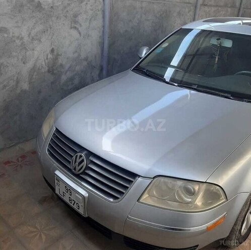 Volkswagen Passat 2004, 198,800 km - 1.8 l - Naftalan
