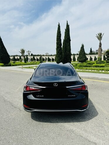 Lexus ES 250 2018, 81,300 km - 2.5 л - Gəncə