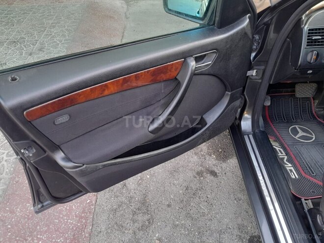 Mercedes C 200 1999, 453,680 km - 2.0 л - Bakı