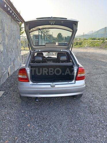 Opel Astra 2000, 235,000 km - 2.0 l - Qəbələ