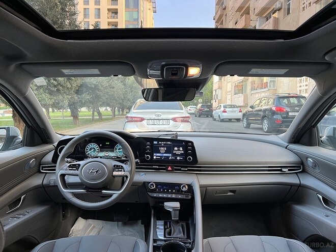 Hyundai Elantra 2021, 29,800 km - 2.0 l - Bakı