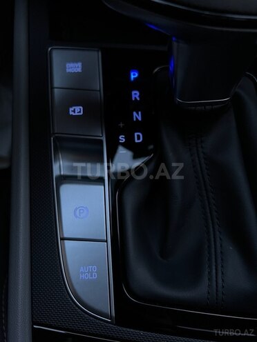 Hyundai Elantra 2021, 29,800 km - 2.0 l - Bakı