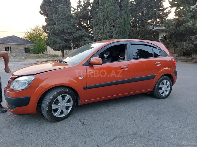Kia Rio 2005, 398,000 km - 1.5 l - Bakı