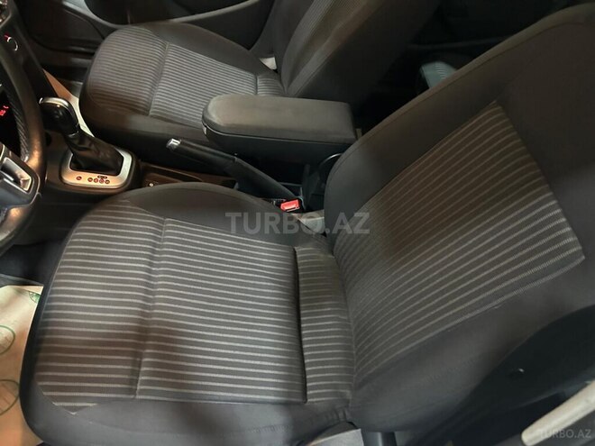 Volkswagen Polo 2013, 69,000 km - 1.6 л - Bakı