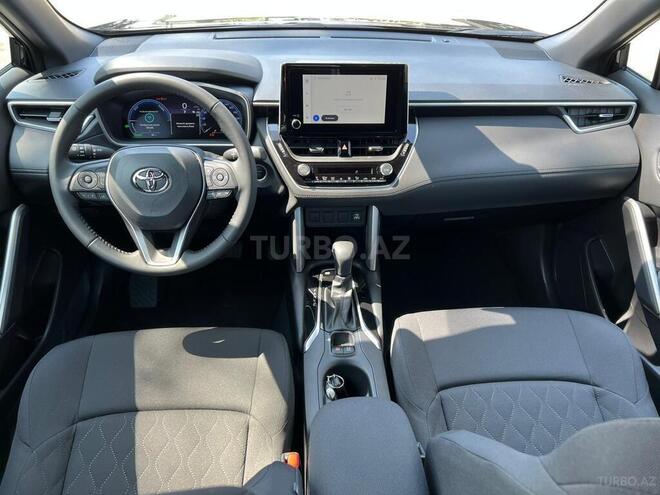 Toyota Corolla Cross-10