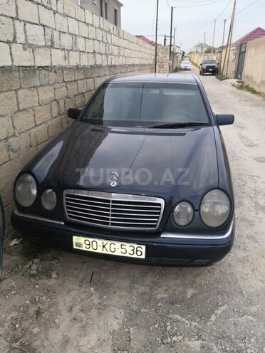 Mercedes E 220 d 1997, 470,000 km - 2.2 l - Bakı