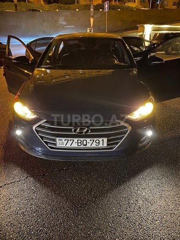 Hyundai Avante 2015, 131,550 km - 1.6 l - Bakı