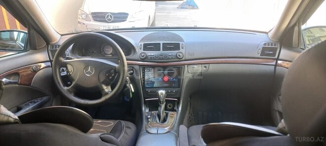 Mercedes E 270 2006, 419,000 km - 2.7 л - Bakı