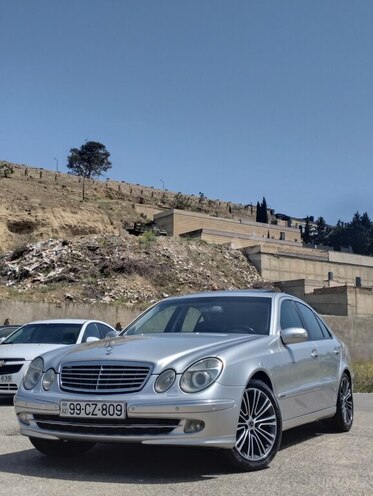 Mercedes E 240 2002, 385,000 km - 2.6 l - Şirvan